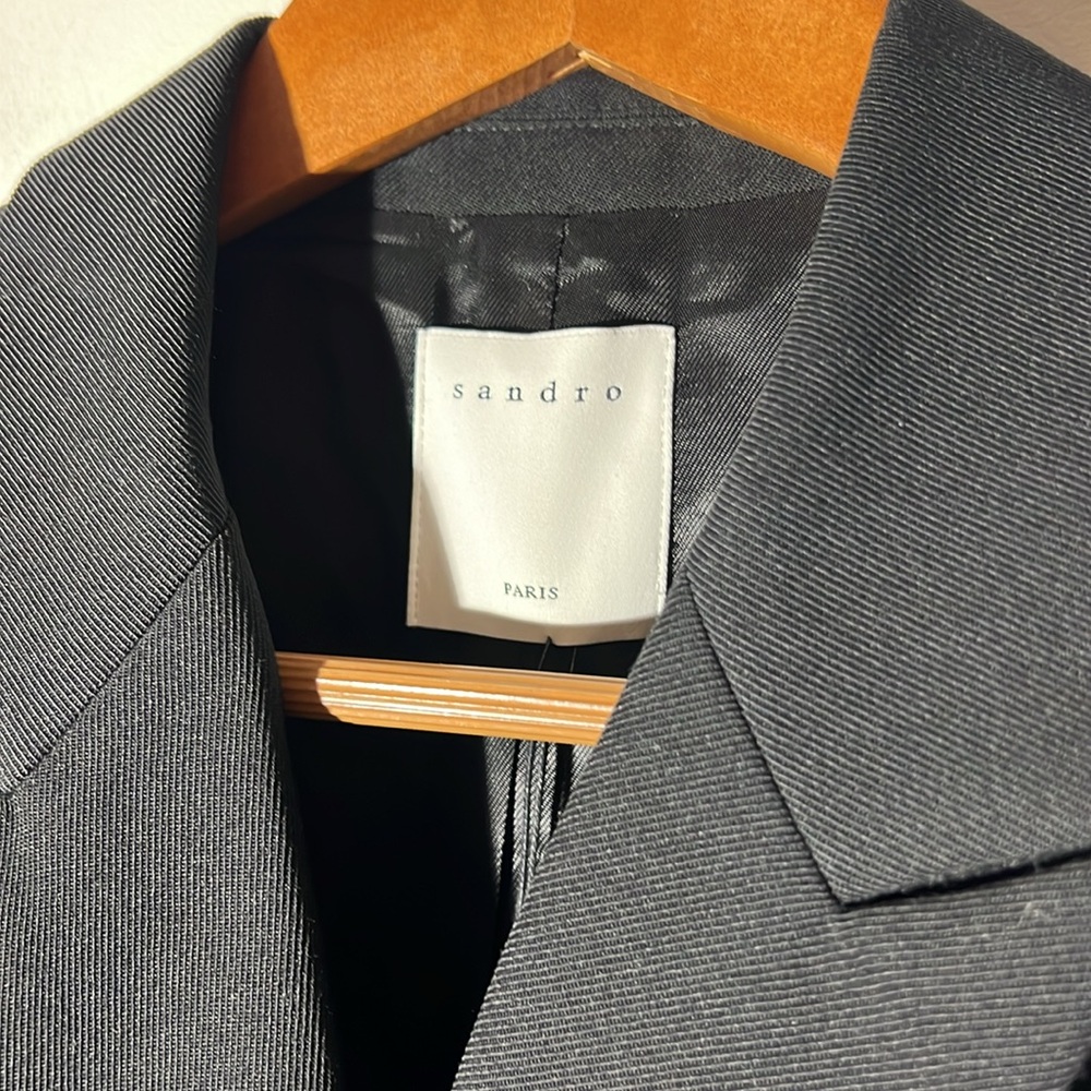 Malory Blazer - Picture 4 of 9